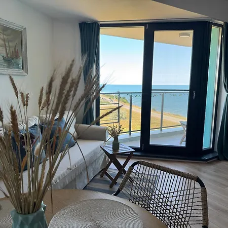 Evan By The Sea 科斯蒂内什蒂